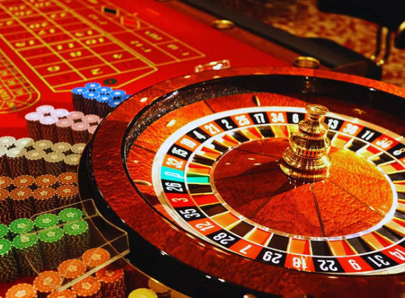 patroli-rutin-security-jaga-kenyamanan-pengunjung-casino