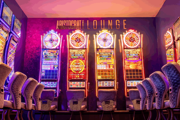 Perbedaan Casino Online dan Darat Mana yang Lebih Untung